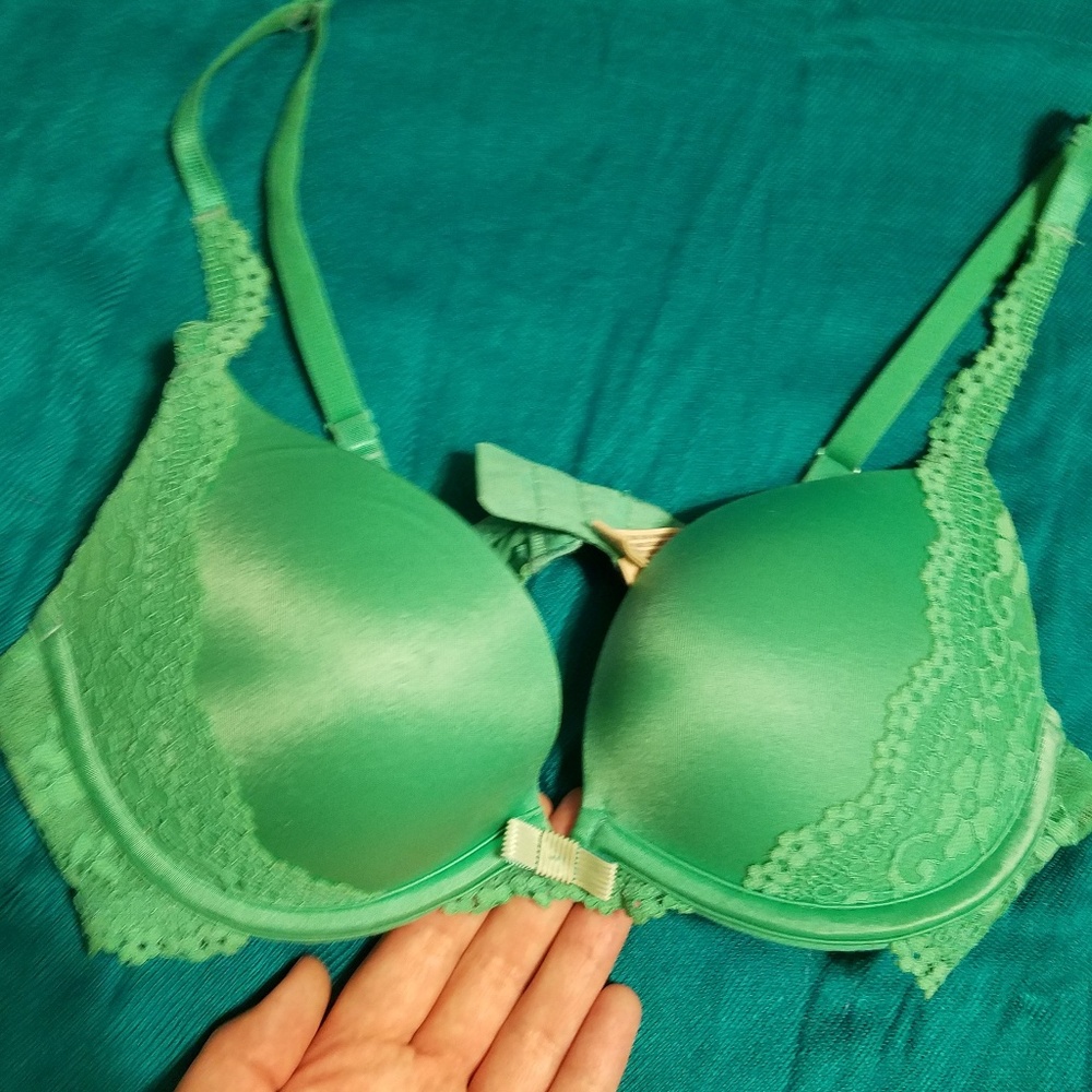 32b Aerie Emma Pushup bra